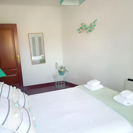 Casa Amelia 1ªp A 50 M Camino De Santiago Holiday home Padron